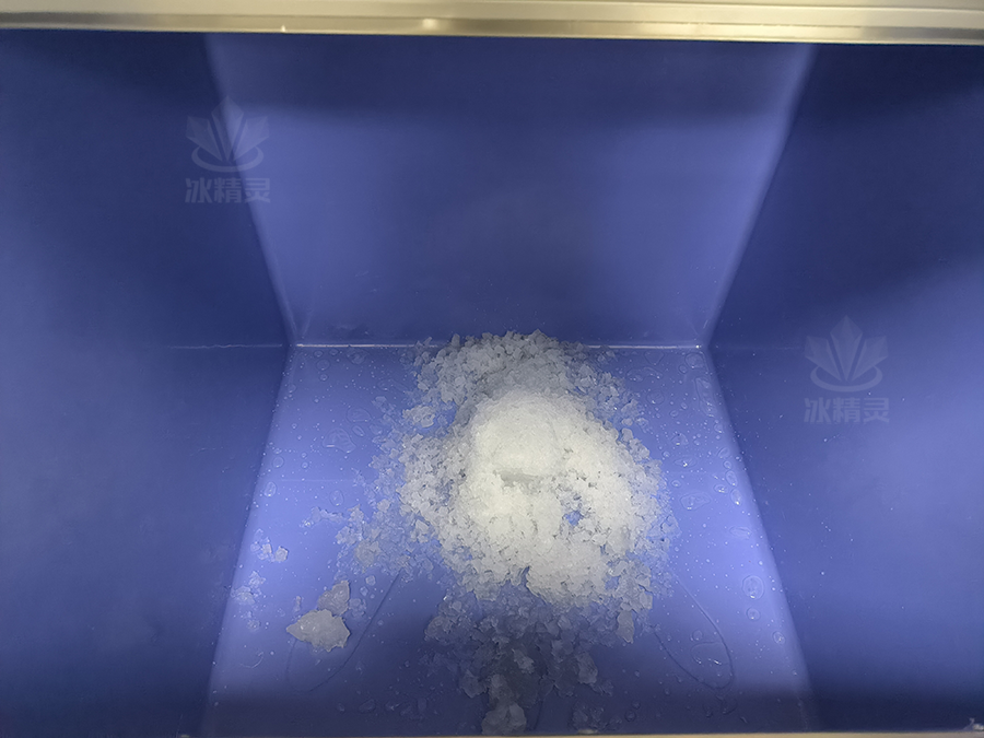 雪花颗粒冰
