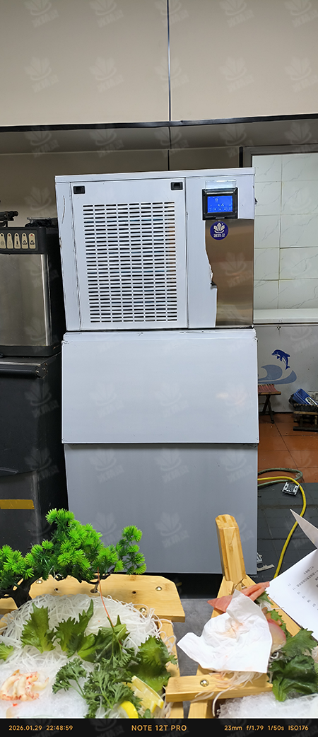 400公斤雪花机交付山东省青岛市《浪花精致日本料理》